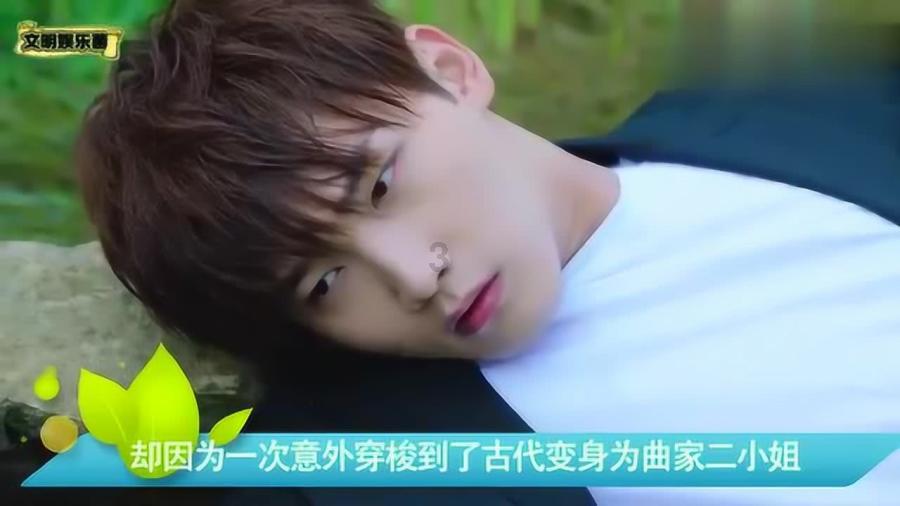 夏日时尚的爱丽